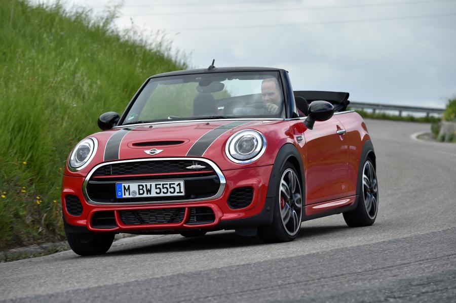  Mini Cooper S JCW Cabrio 2016 года  (фото 99 из 104)